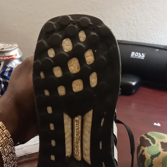 Adidas Ultraboost - Picture 11 of 12